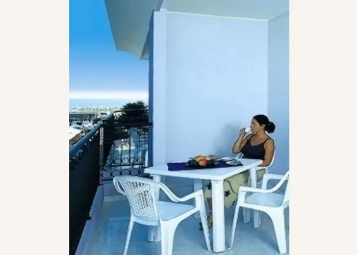 Lägenhet Modern With Large Terrace