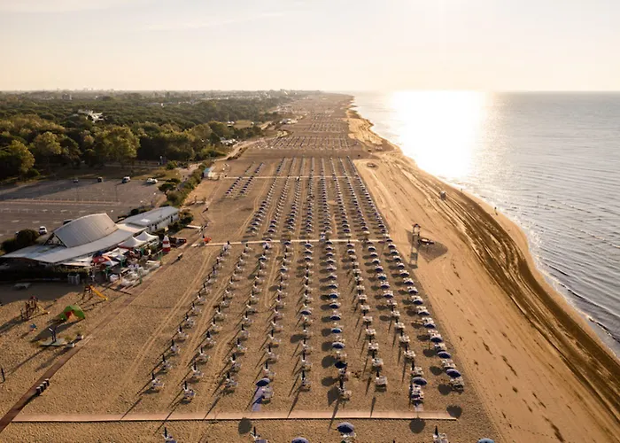 Modern With Large Terrace Lägenhet *